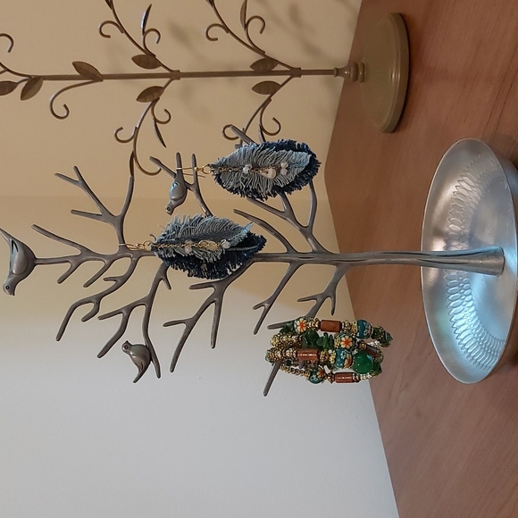 Jewelry Tree Stand - Picture 6 of 6